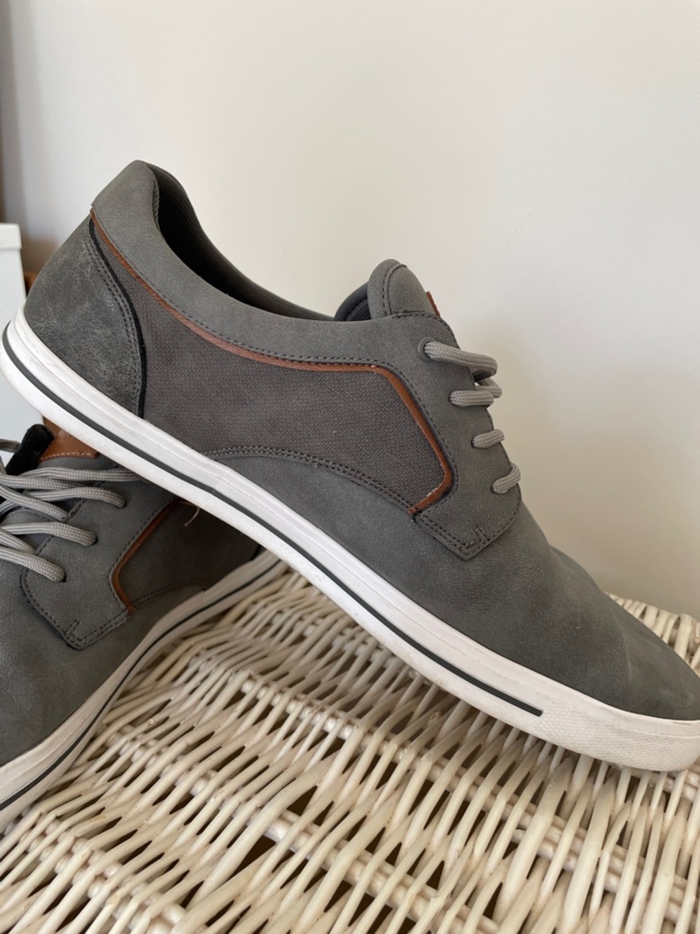 Aldo Gray Shoes with Brown Trim 12